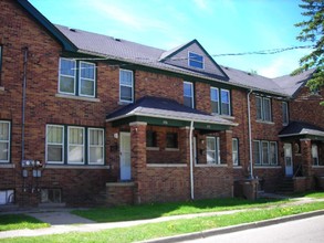 Rundell Street Apartments in Pontiac, MI - Foto de edificio - Building Photo