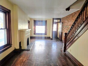 916 Washington St in Allentown, PA - Building Photo - Building Photo