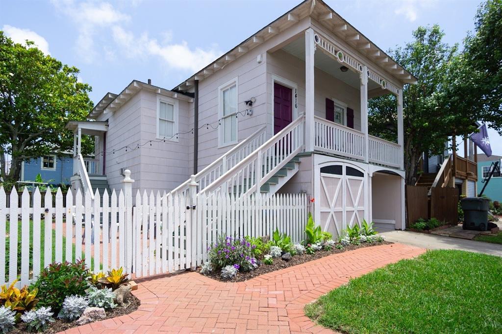 1416 13th St in Galveston, TX - Building Photo