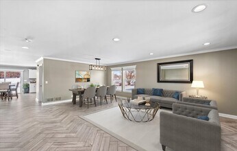 228 White Oak St in Hampshire, IL - Building Photo - Building Photo