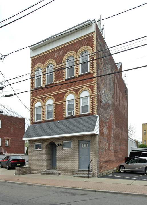 189 Harrison Ave in Garfield, NJ - Foto de edificio