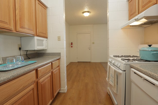 Suncrest Apartments