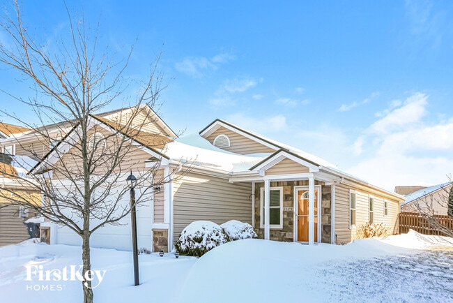 15472 Sandlands Cir in Noblesville, IN - Building Photo - Building Photo