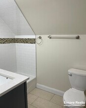 12 Harris St in Brookline, MA - Building Photo - Building Photo