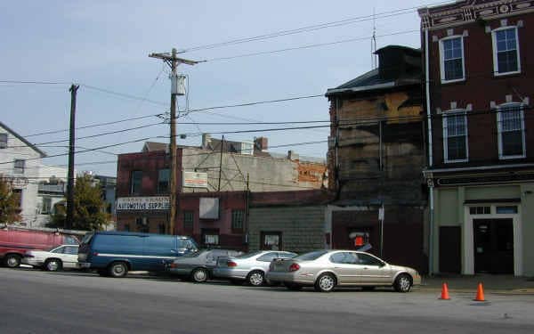 412 W George St in Philadelphia, PA - Foto de edificio
