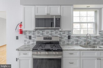 13 Brearly Dr in Sicklerville, NJ - Building Photo - Building Photo