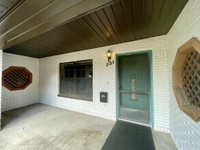 The Vanda Apartments | 1 & 2 Bedroom Apart in Apopka, FL - Building Photo - Interior Photo