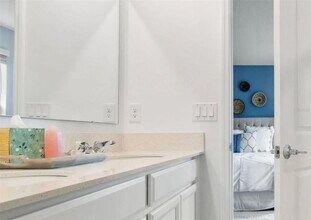 1021 Waterfall Blvd in Davenport, FL - Building Photo - Building Photo