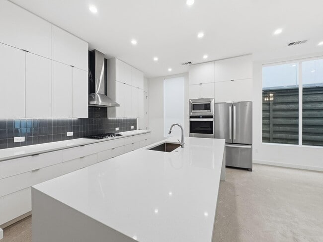 property at 4814 Manett St