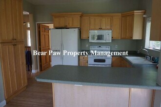 7034 US Hwy 285 in Morrison, CO - Building Photo - Building Photo