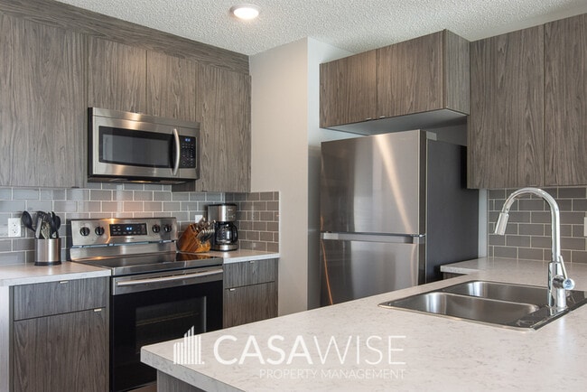 property at 3073 Coughlan Ln SW