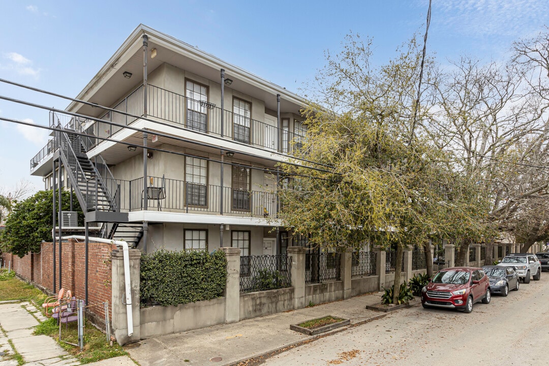 248 Cherokee St in New Orleans, LA - Building Photo