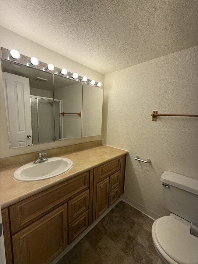 12178 Melody Dr, Unit #202 in Westminster, CO - Foto de edificio - Building Photo
