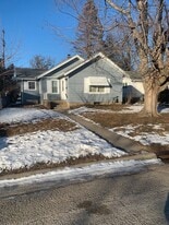 120 Grand Blvd in Loves Park, IL - Building Photo