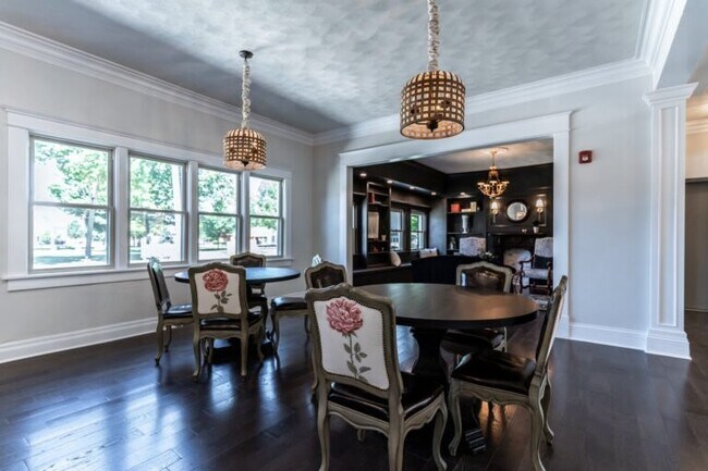 101 N Rose St in Elmwood, IL - Building Photo - Building Photo