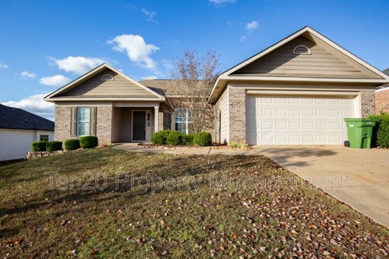 6013 Granite Field Dr in Columbus, GA - Building Photo