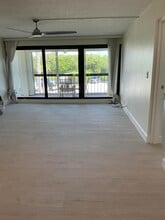 3792 NE Ocean Blvd in Jensen Beach, FL - Building Photo - Building Photo