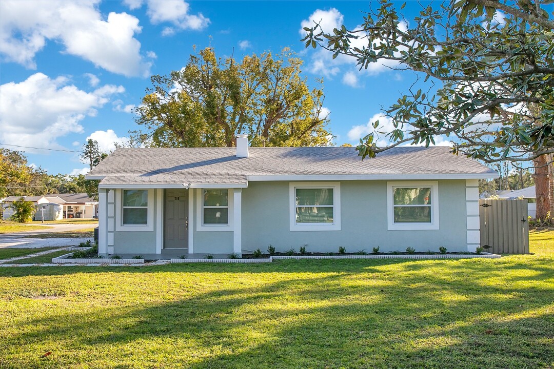 716 69th Ave W in Bradenton, FL - Building Photo
