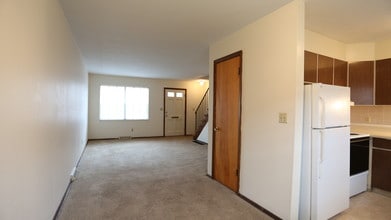 Fairgate Apartments in Columbus, OH - Building Photo - Interior Photo