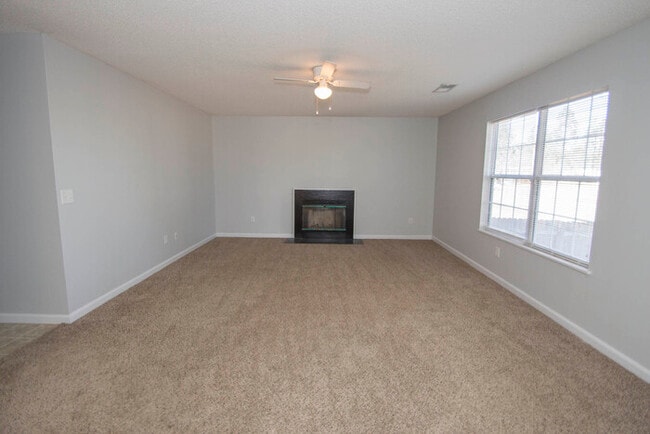 233 Woodcote Dr in Gaston, SC - Building Photo - Building Photo
