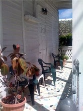 1122 Simonton St in Key West, FL - Building Photo - Building Photo