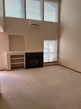 17018 4th Ave SE in Bothell, WA - Building Photo - Building Photo
