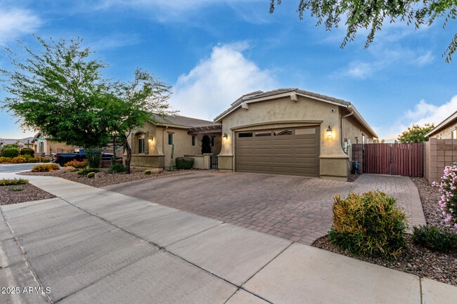 20176 E Nighthawk Way in Queen Creek, AZ - Building Photo - Building Photo