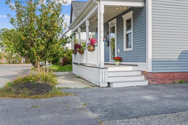 property at 48 E St