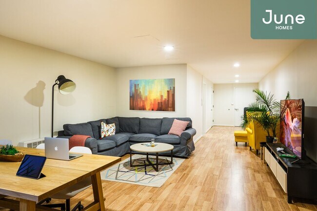 108 W 119th St-Unit -2A in New York, NY - Building Photo - Building Photo