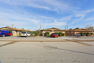 North View Terrace in North Las Vegas, NV - Building Photo - Building Photo