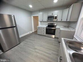 122 W All Saints St in Frederick, MD - Building Photo - Building Photo