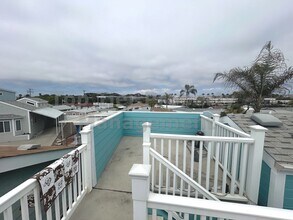 6511 Easy St in Carlsbad, CA - Building Photo - Building Photo