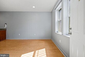 1716 West Virginia Ave NE, Unit 102 in Washington, DC - Building Photo - Building Photo