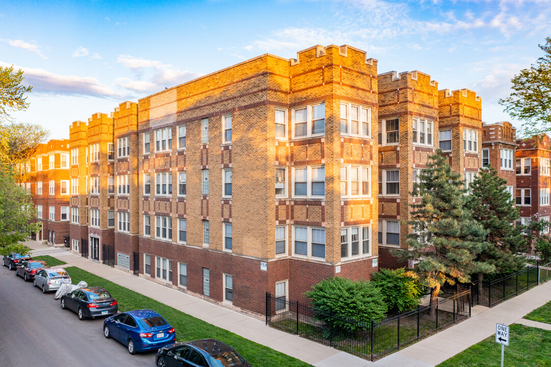 4871 N Washtenaw Apartments in Chicago, IL - Foto de edificio