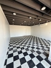 3552 NE Sandy Blvd in Portland, OR - Building Photo - Building Photo