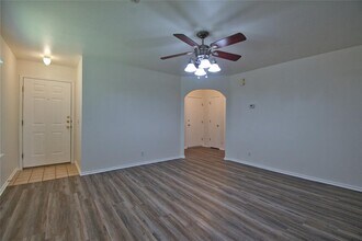 16418 Hamilton Point Cir in Manor, TX - Building Photo - Building Photo