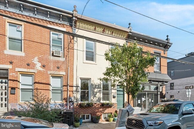 property at 1231 S 26th St