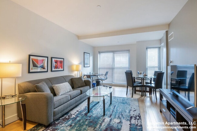 property at 1091 Boylston St