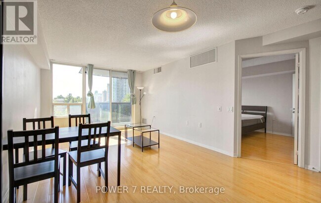 property at 35-535 Finch Ave E