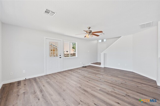107 Cedargrove in San Marcos, TX - Building Photo - Building Photo