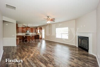 12 Cliffbriar Terrace in Newnan, GA - Foto de edificio - Building Photo