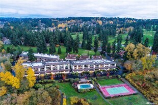 16929 Inglewood Rd NE in Kenmore, WA - Building Photo