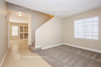 7825 Strong Water Ct in Las Vegas, NV - Building Photo - Building Photo