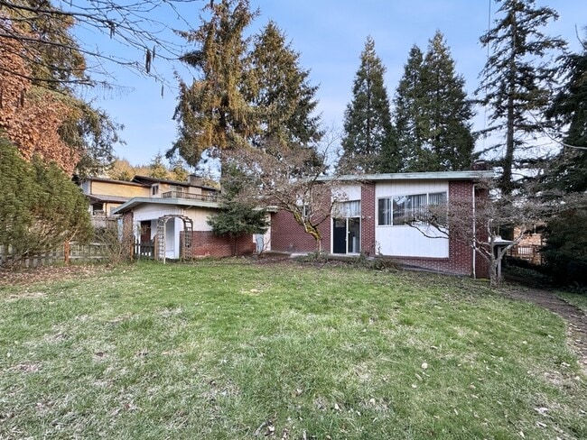property at 1180 E 37th Ave