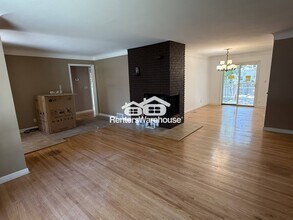 2580 Vernon Ave S in Minneapolis, MN - Building Photo - Building Photo