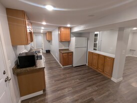 245 W Ardmore Pl, Unit B in Salt Lake City, UT - Building Photo