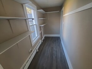 11606 Prairie Ave in Hebron, IL - Building Photo - Building Photo