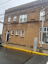 174 Front St in Secaucus, NJ - Building Photo