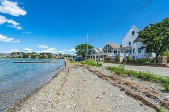 158 Cadish Ave in Hull, MA - Building Photo - Building Photo