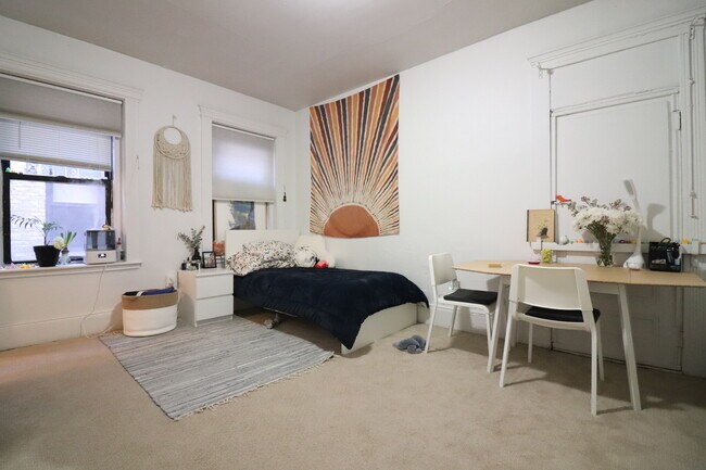 property at 238 Hemenway St